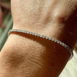14 k White Gold Diamond Tennis  Bracelet